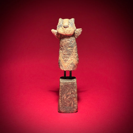 Zig Zag Winged Cat on Plinth