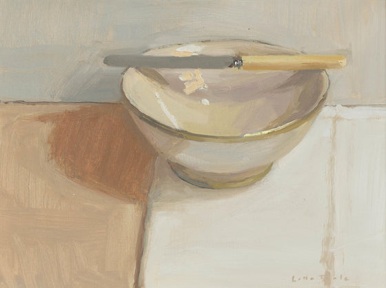 White Moroccan Bowl with Knife