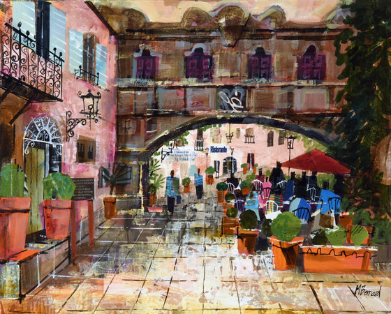Mike Bernard Café, Southern Italy